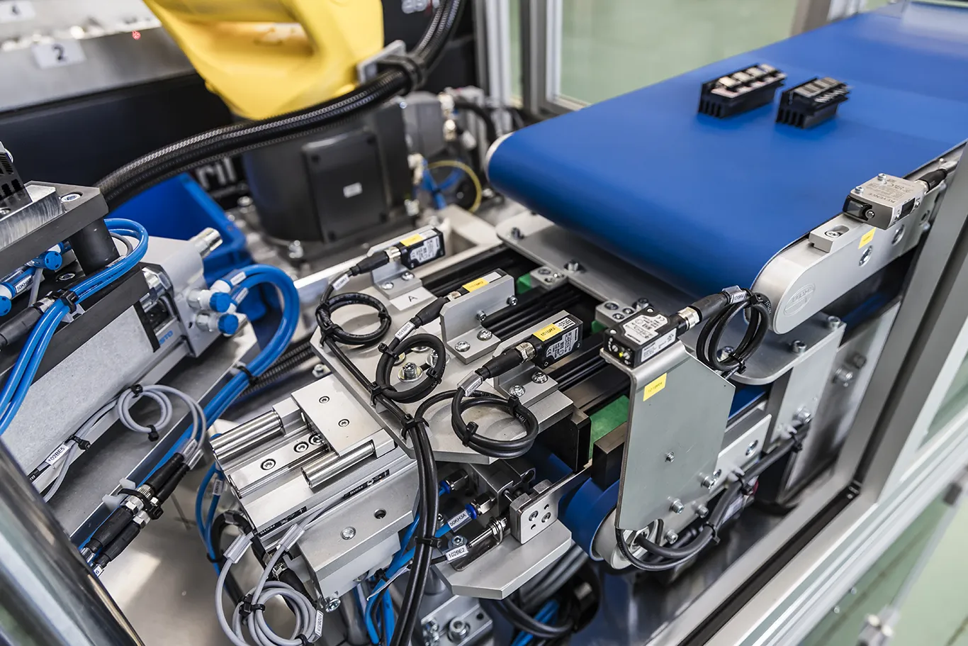 pre-assemblaggio-radiatori-3