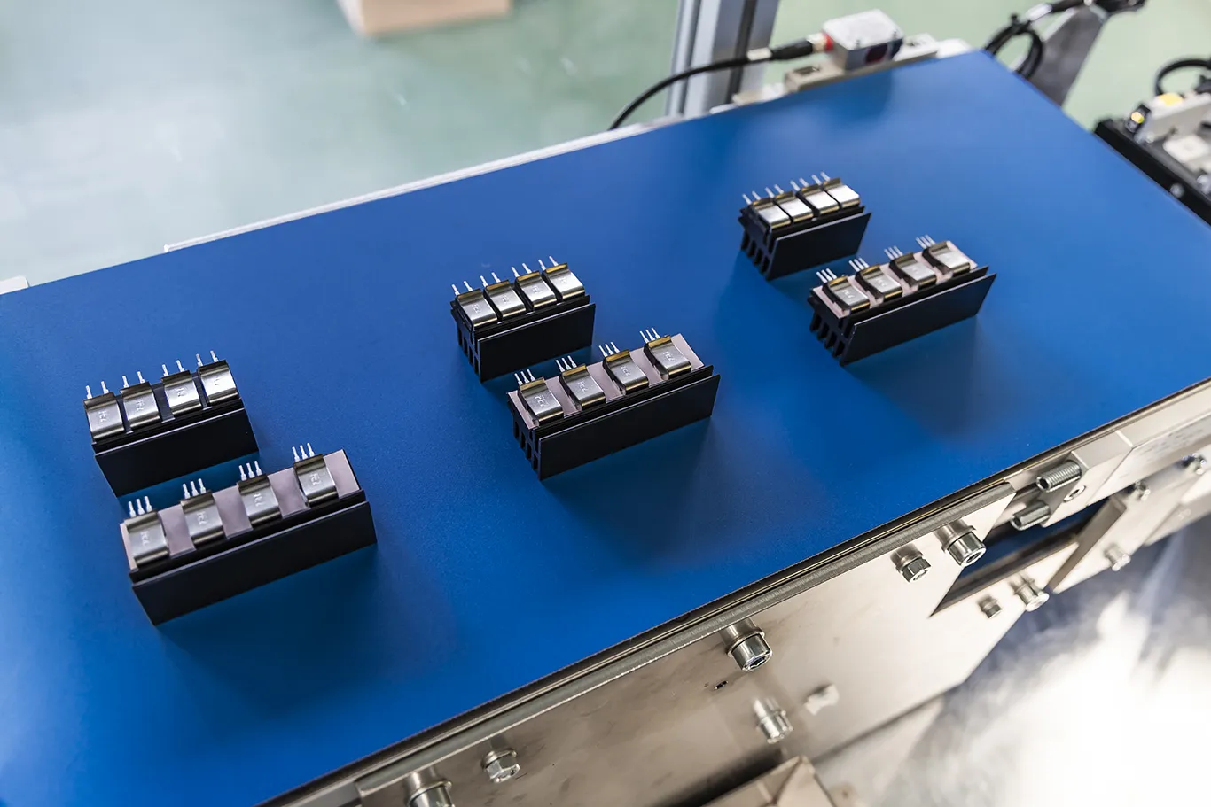 pre-assemblaggio-radiatori-4